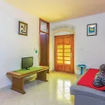 דירה Two-bedroom In פורץ