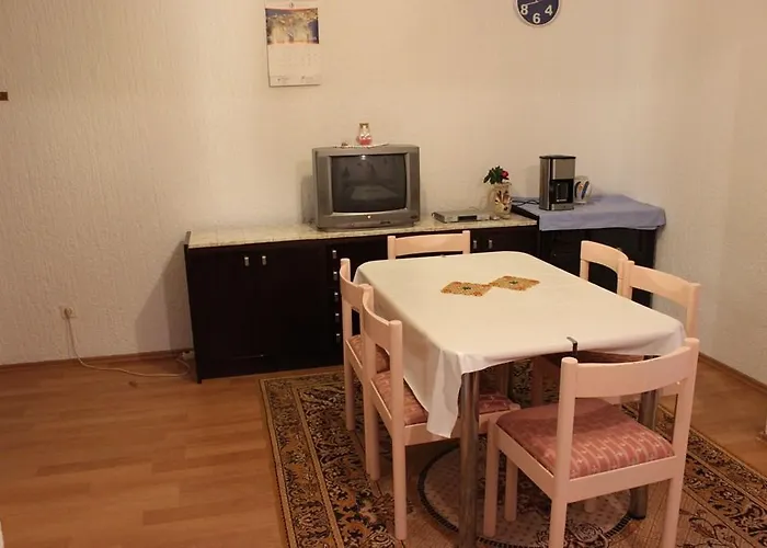 Two-bedroom In Apartman Poreč